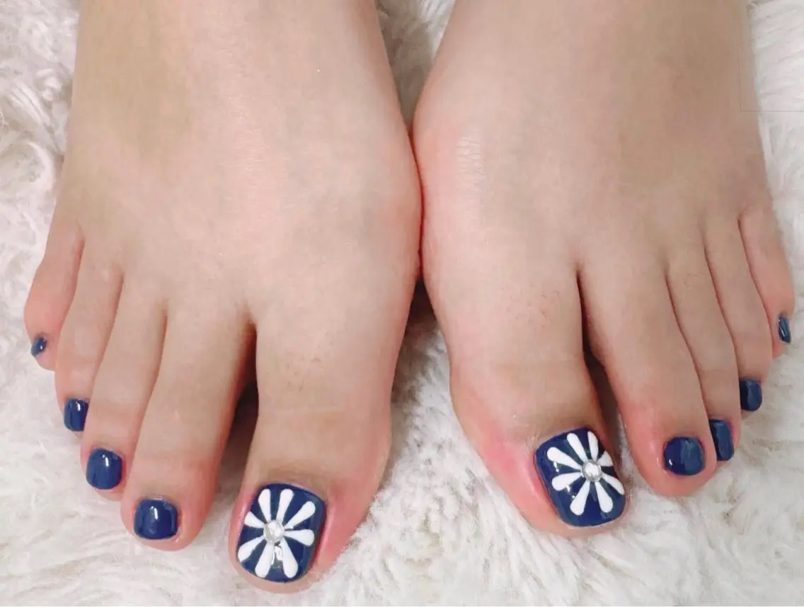 ネイル Lee Nailsのネイルデザイン