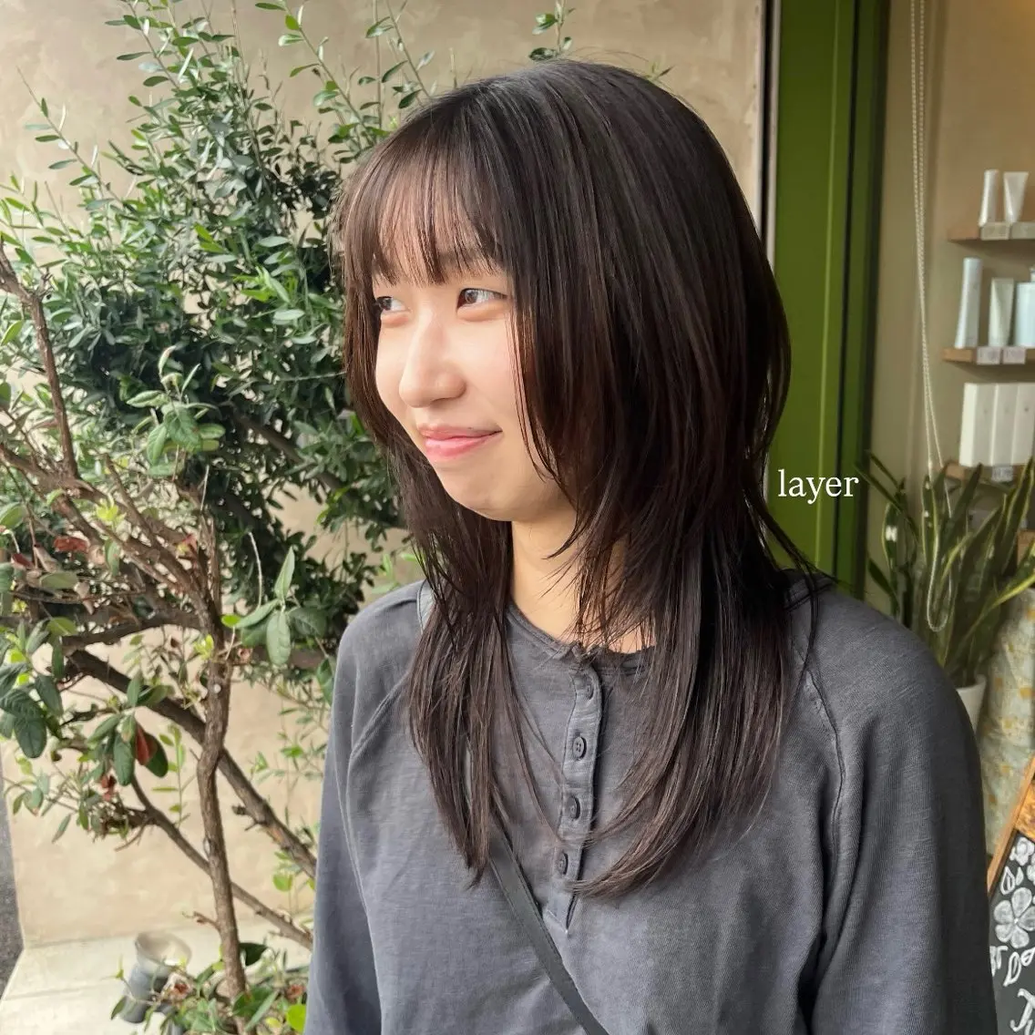 セミロング レイヤー/透明感艶 カラー丸山ななほのヘアスタイル