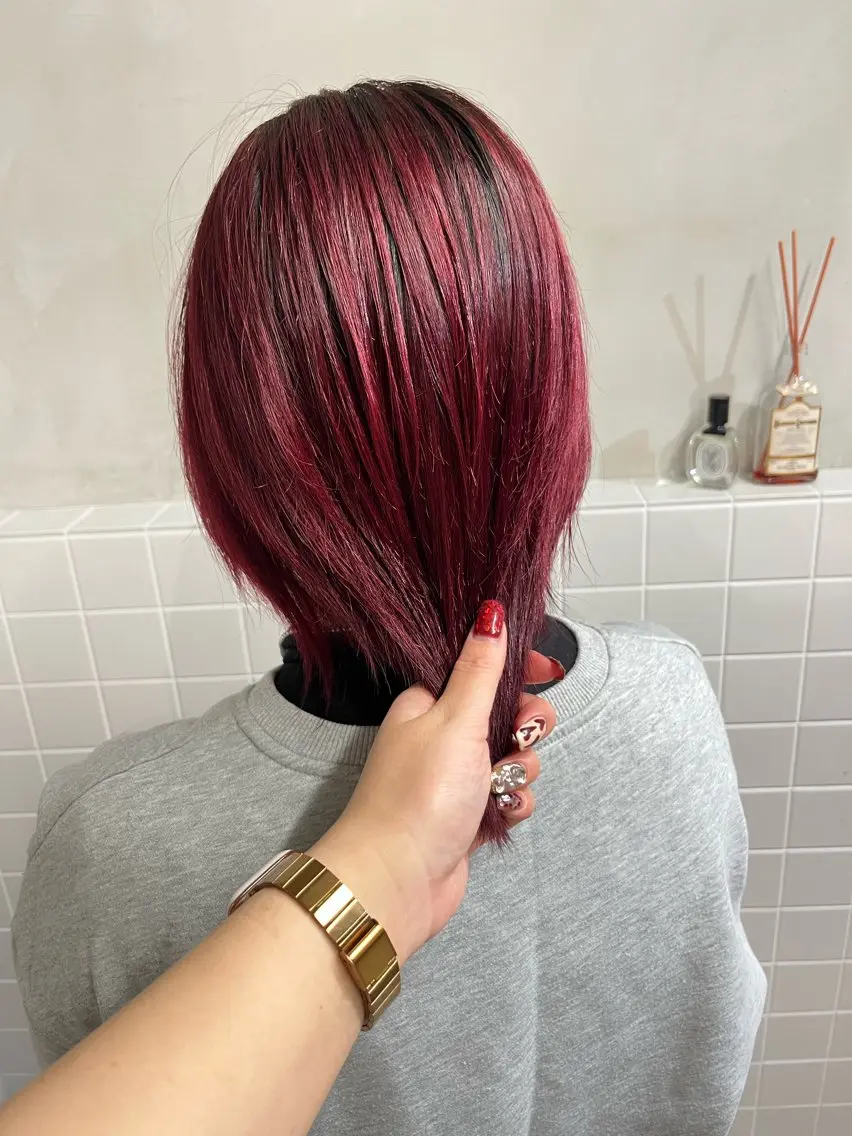 ミディアム カラー anon Loemのヘアスタイル