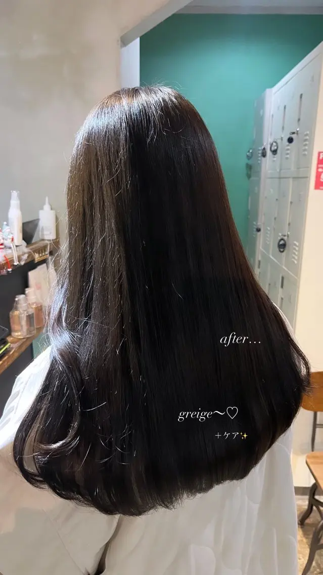 ロング カラー ヘアアレンジ グレージュ トリートメント 光本 杏のヘアスタイル