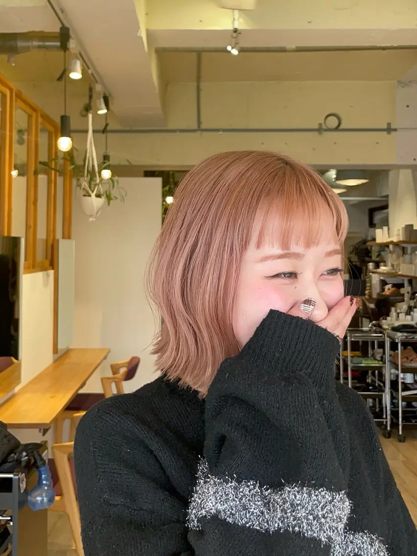 ミディアム 岡田 陽成のヘアスタイル
