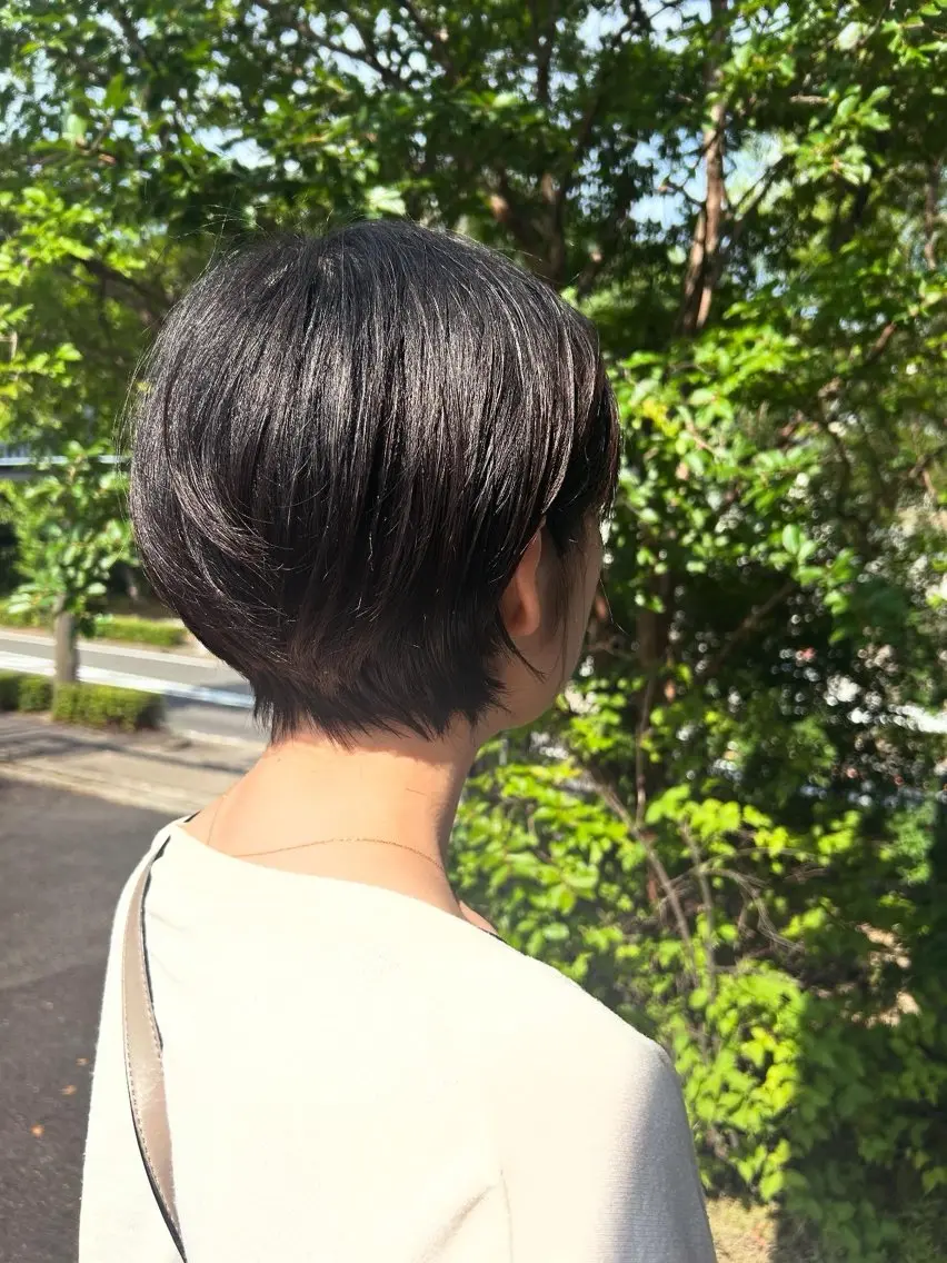 ショート ショートヘア 安藤 真衣香のヘアスタイル