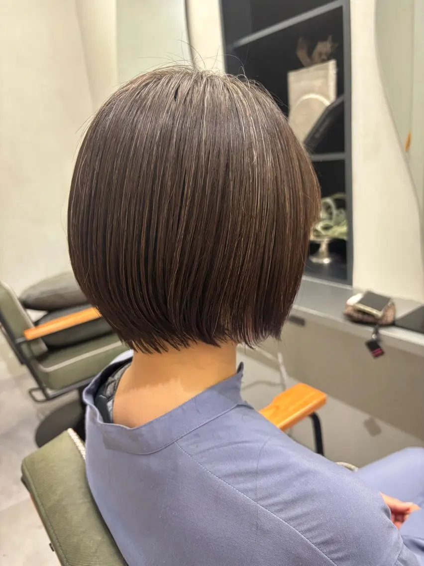 ショート カラー パーマ ショートボブ ボブ ショートヘア ストレートパーマ nico 麻生 やまざきれいのヘアスタイル