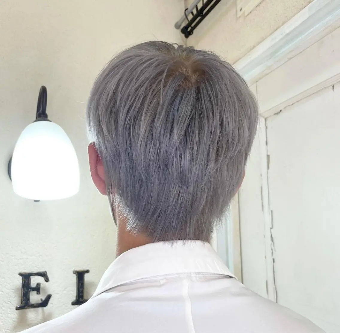 カラー メンズ メンズブリーチ アディクシーカラー ブリーチ エドルカラー イルミナカラー 髪質改善ヘアケア 艶髪特化/上田のヘアスタイル