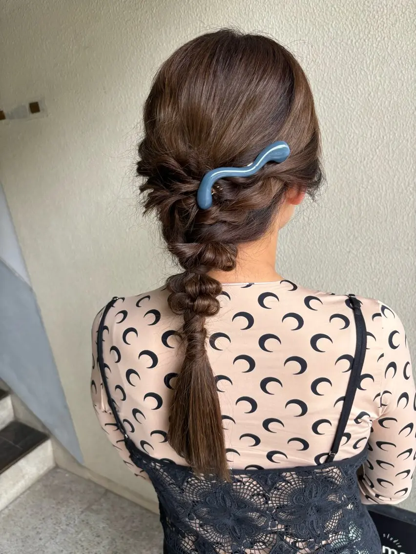 ロング ヘアアレンジ ヘアカラー トリートメント 森岡 紗羽のヘアスタイル