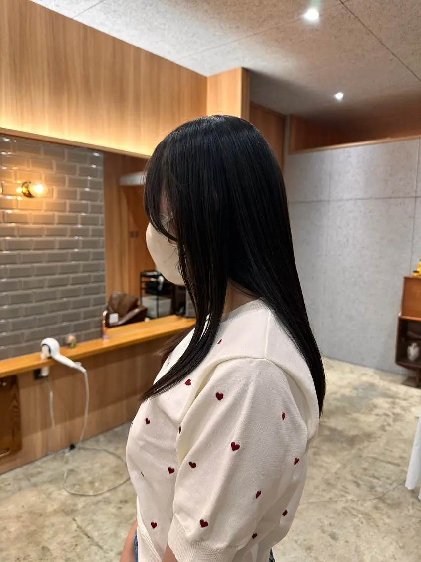 セミロング カットモデル✂️ フクチナツキのヘアスタイル