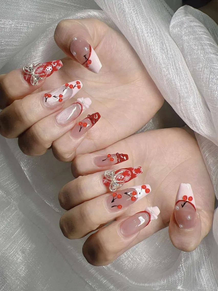 ネイル ハンドネイル Lee Nailsのネイルデザイン