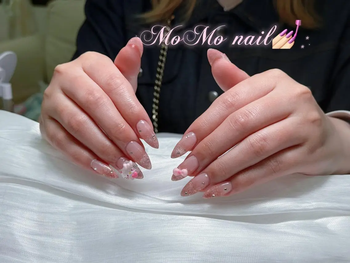 ネイル Yosora nailのネイルデザイン