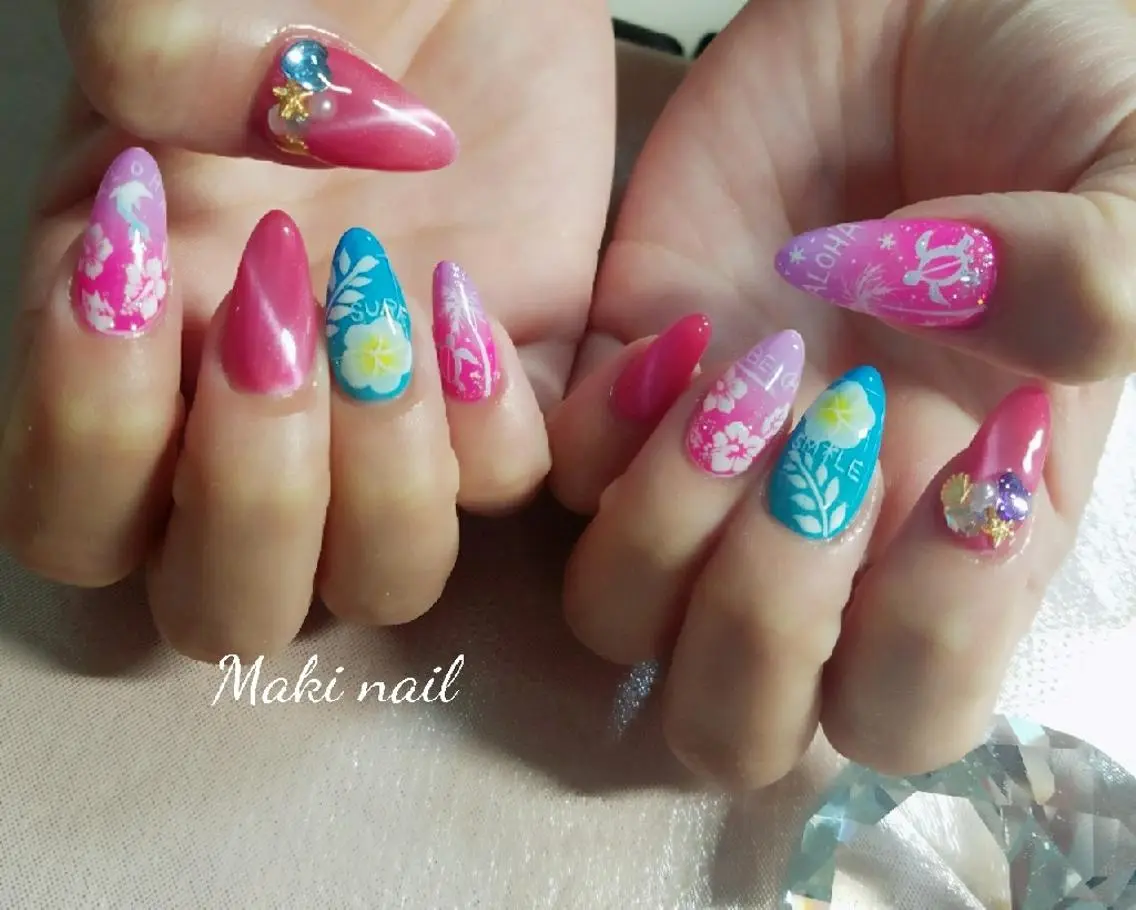 ネイル ジェルネイル ･:*+.✳︎˚✧₊ MAKI NAILのネイルデザイン