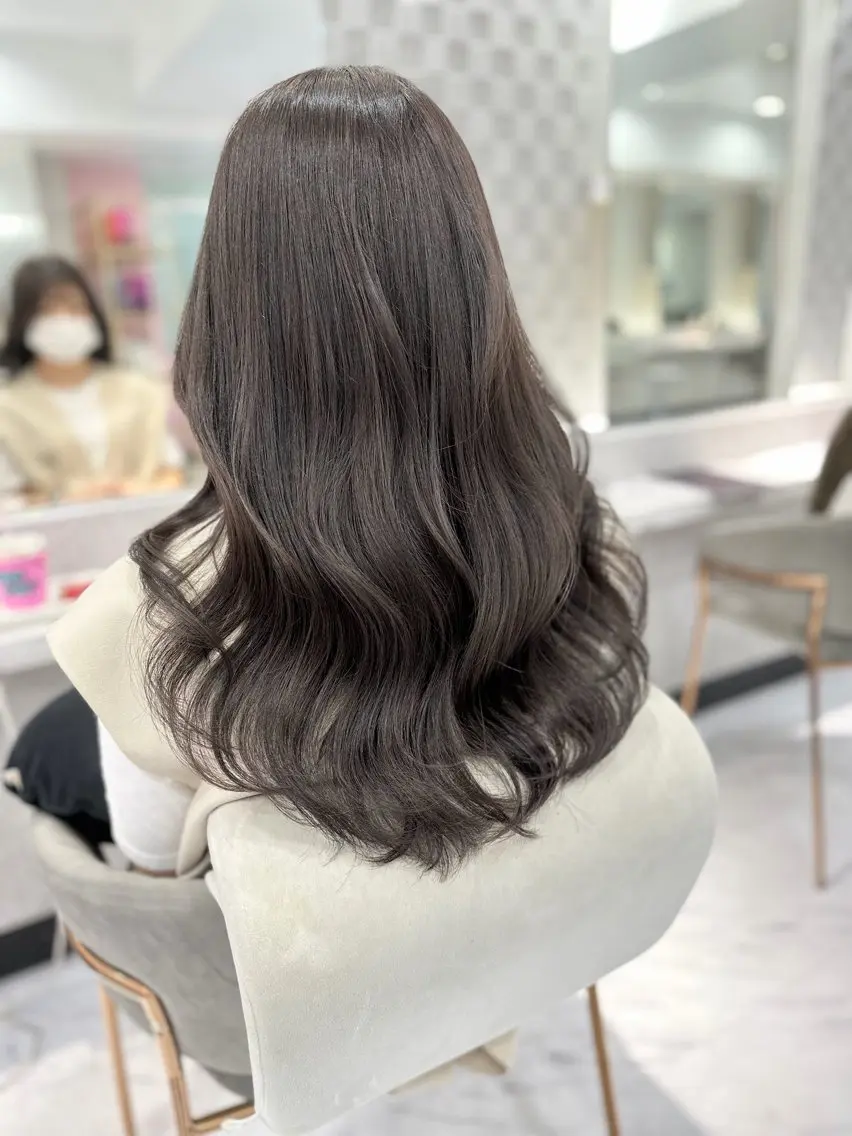 ロング ヘアカラー 立花 怜礼のヘアスタイル