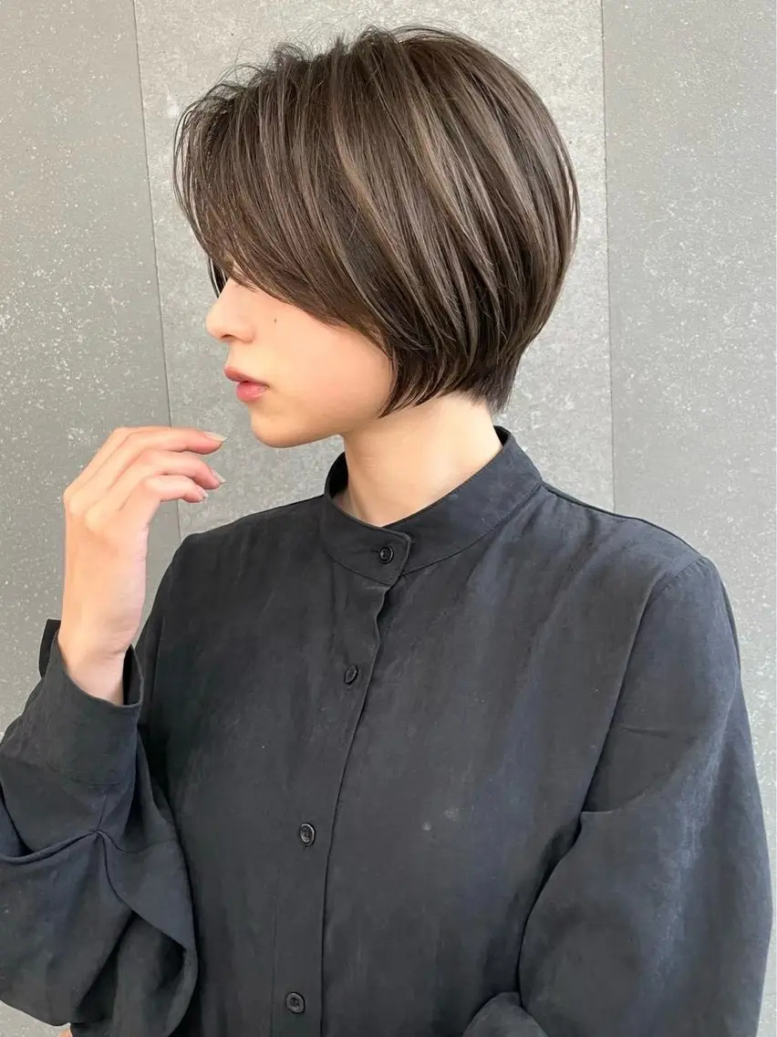 ショート カラー カット ヘアカラー トリートメント ショート ボブ ロンド　エメのヘアスタイル