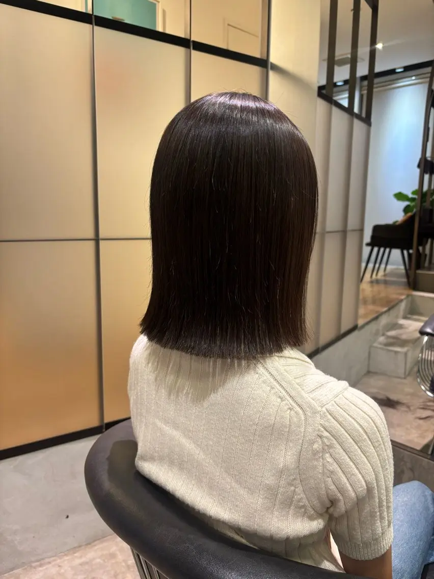 ミディアム カット ヘアカラー 縮毛矯正 西田 美侑/ 前髪・顔周りカットのヘアスタイル