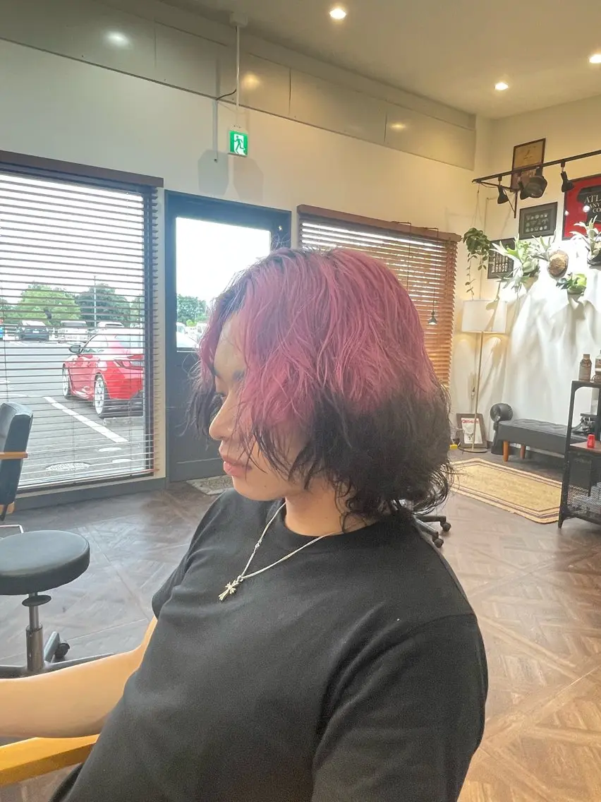 ミディアム カラー メンズ デザインカラー ヘアカラー 鮎川 竜汰のヘアスタイル