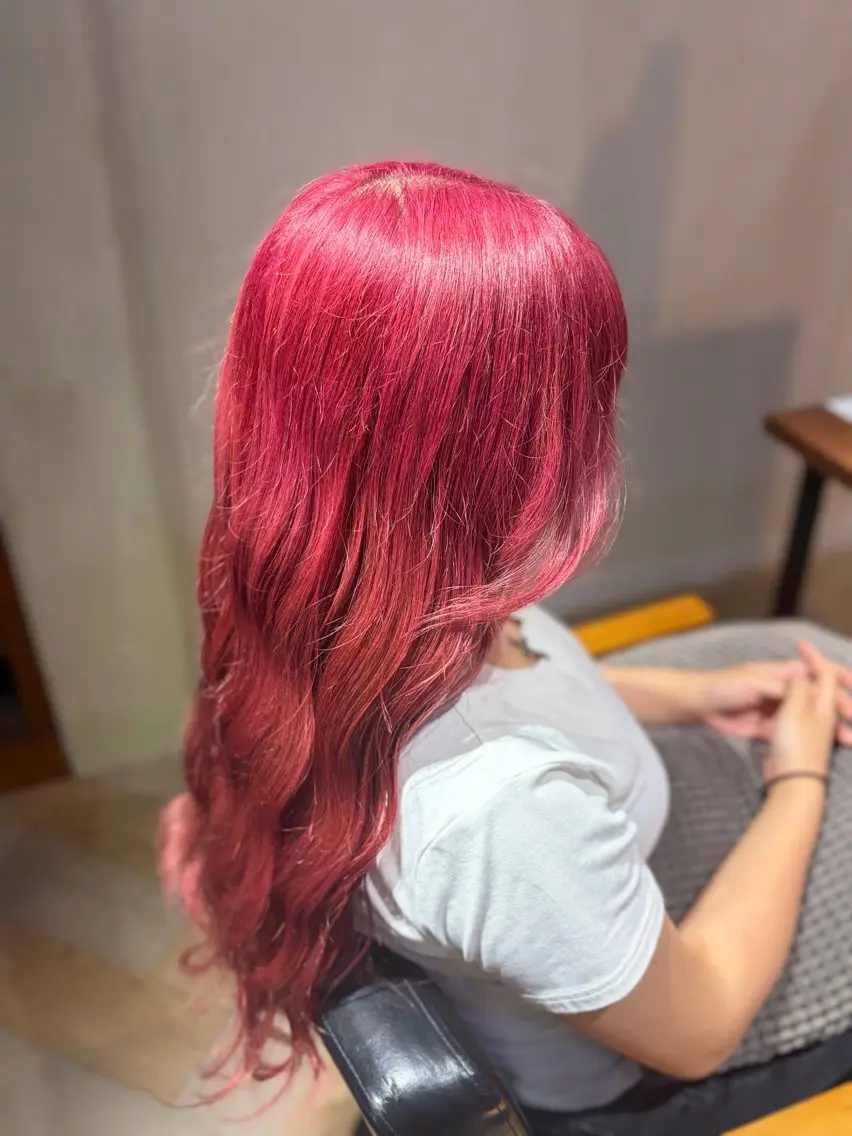 ロング カラー ピンクカラー ヘアカラー かえで / モデル募集中‼️のヘアスタイル