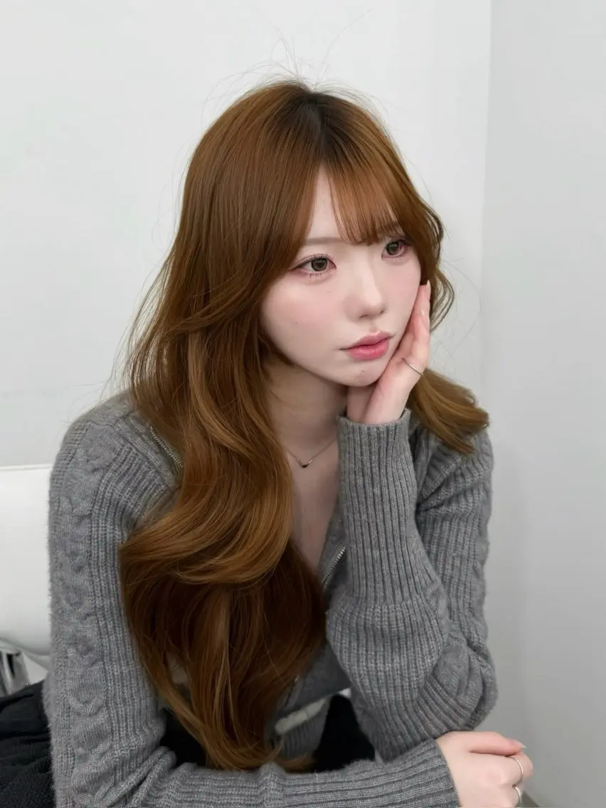 ロング カラー ベージュカラー ヘーゼル レイヤーカット カット ヘアカラー トリートメント 韓国ヘア/顔周り ヘアセット/加藤優里のヘアスタイル
