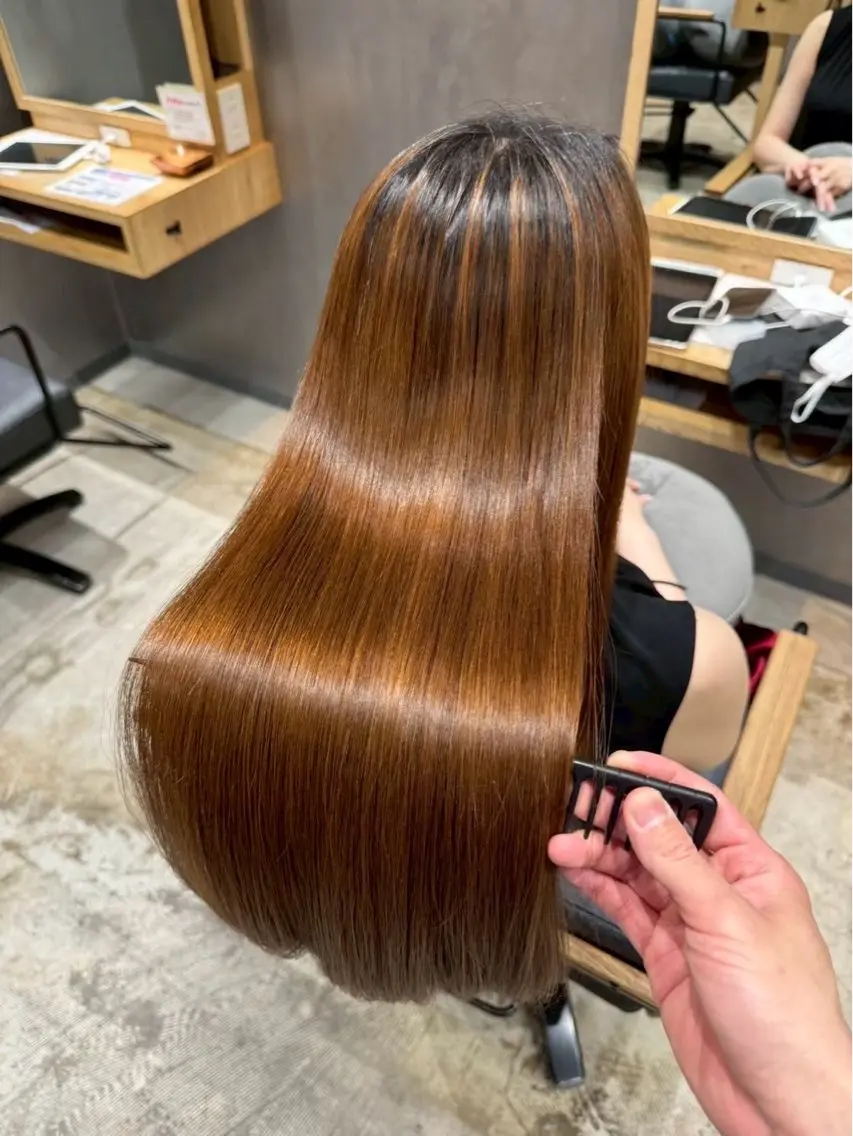 ロング 上場 健史のヘアスタイル