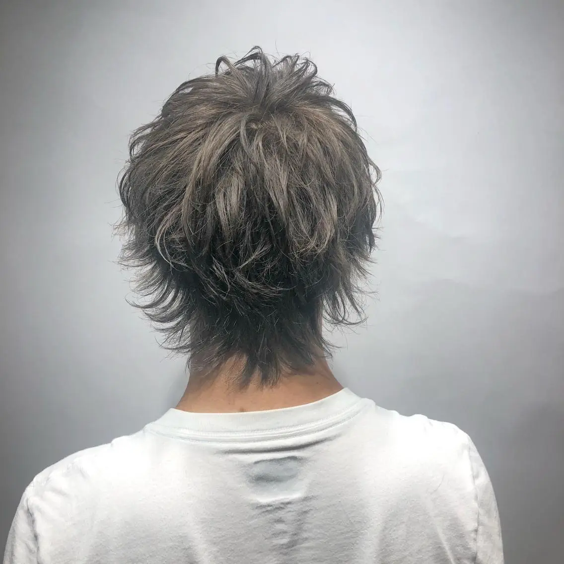 カラー メンズ 中野 竜介のヘアスタイル