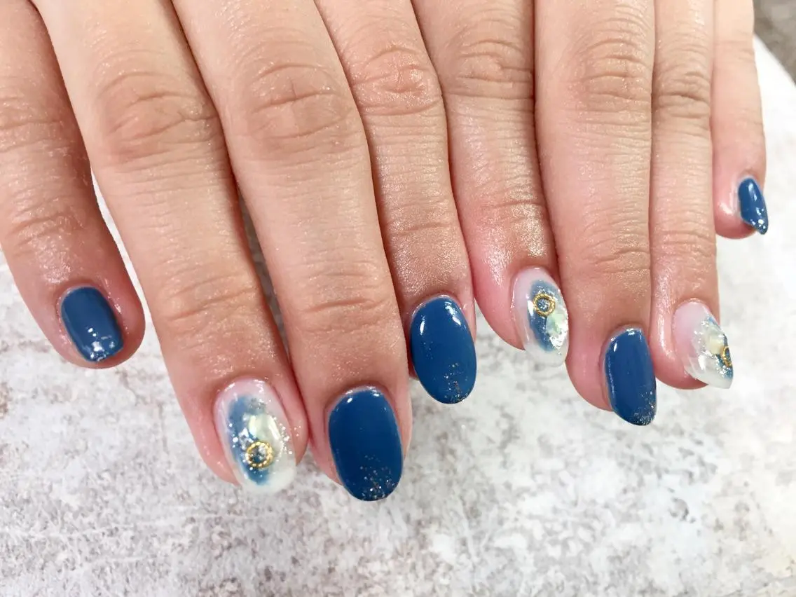 ネイル オフィスネイル シンプルネイル 夏ネイル kiki nail &brow二子玉川のネイルデザイン