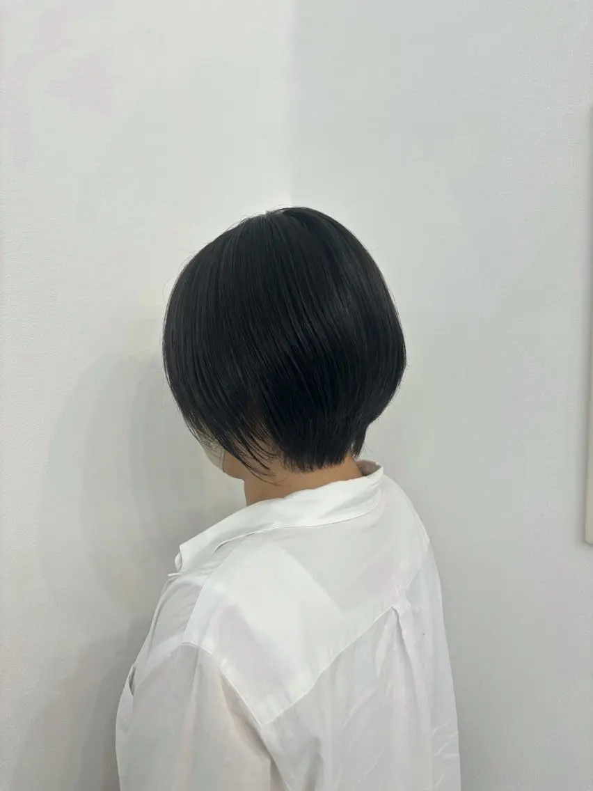 カラー 八巻媛香/ レディースカットのヘアスタイル