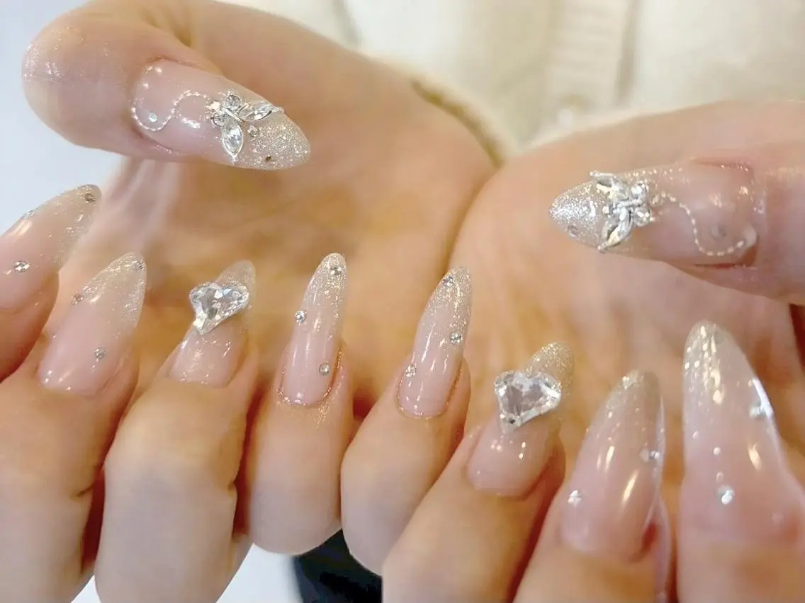 ネイル Jrスタッフ LIBELLE京橋のネイルデザイン