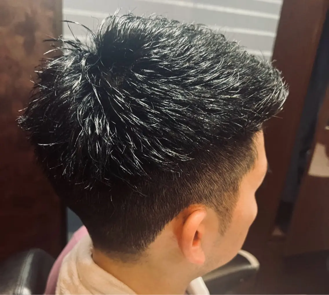 ショート メンズ 堀 真人のヘアスタイル