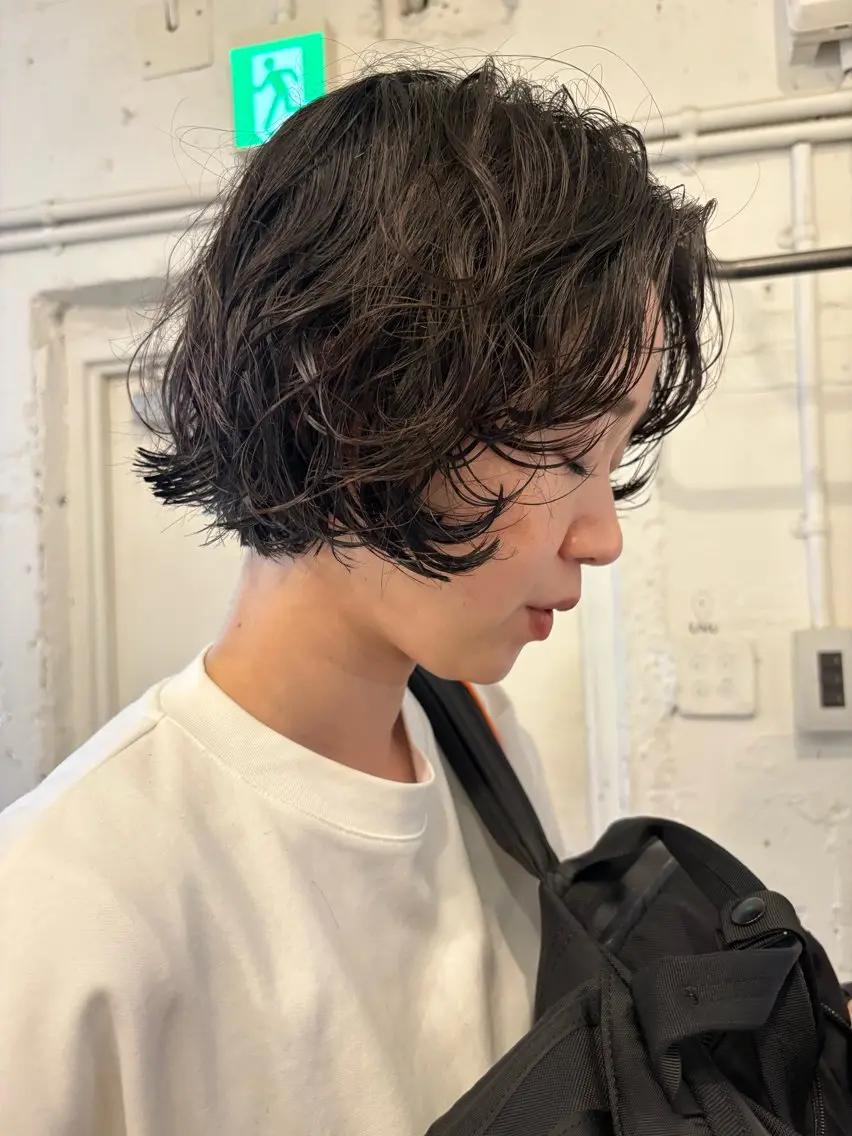 ショート カット ヘアカラー パーマ ✴︎UNU ✴︎モエカのヘアスタイル