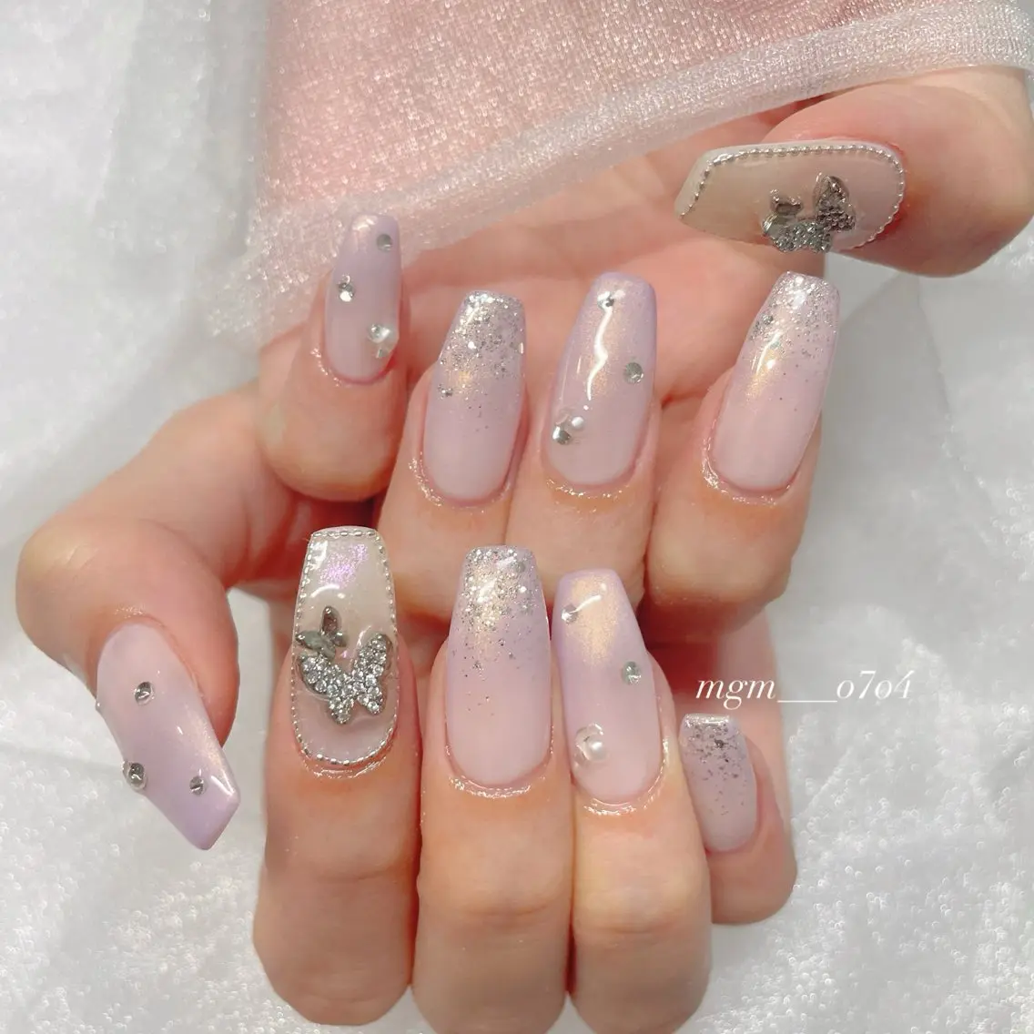 ネイル ハンドネイル ハンドケア MoON...❤︎ MeGuのネイルデザイン