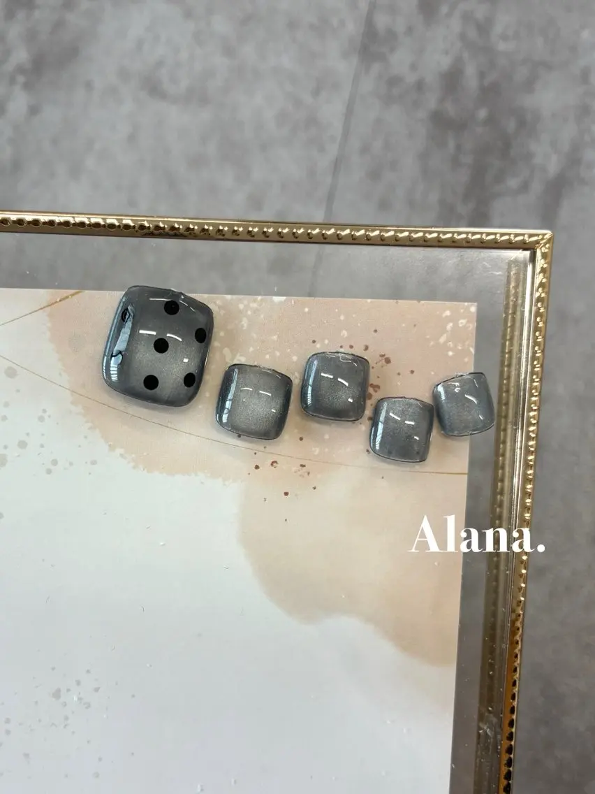 ネイル フットネイル --Alana.-- yukiのネイルデザイン