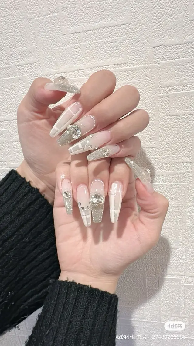 ネイル ハンドネイル Luvia Ginzaのネイルデザイン