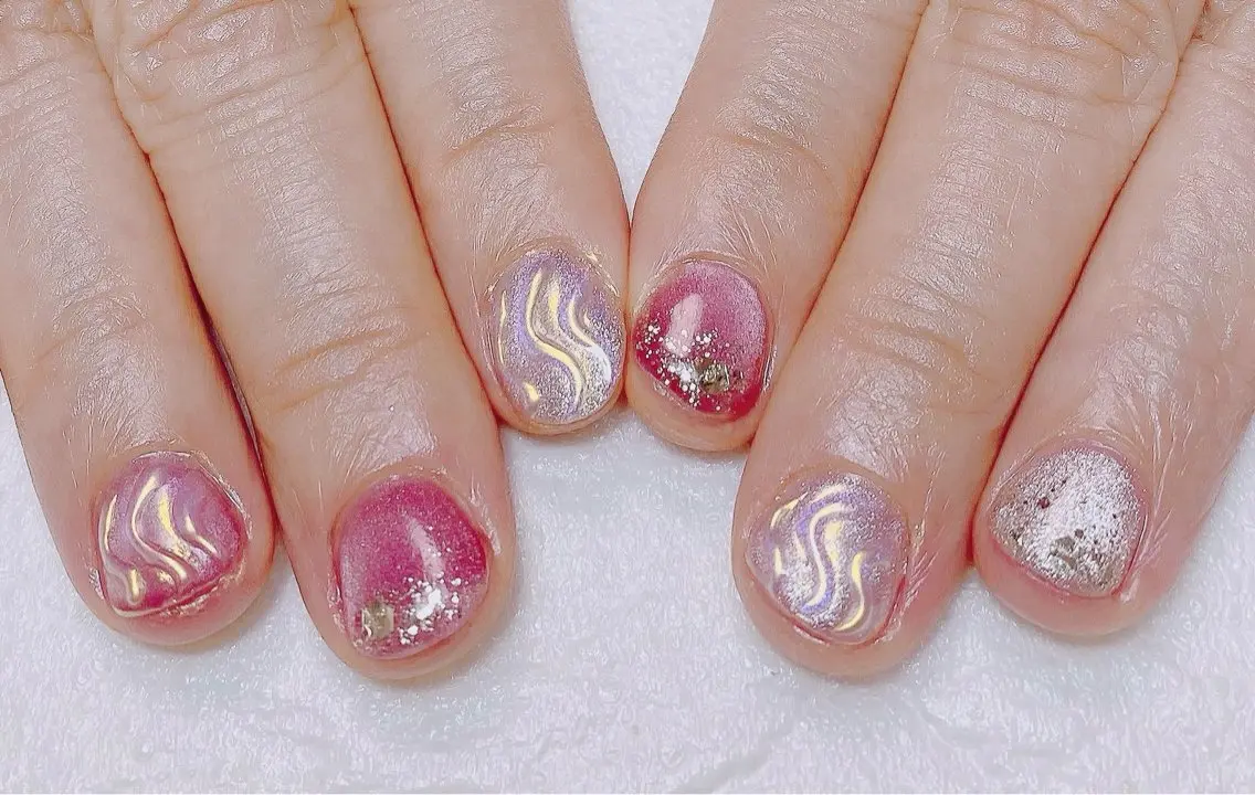 ネイル ラメ(グリッター) マグネットネイル 持ち込み ニュアンスネイル ぷっくりネイル Nail Salon K 🧸美爪育成のネイルデザイン