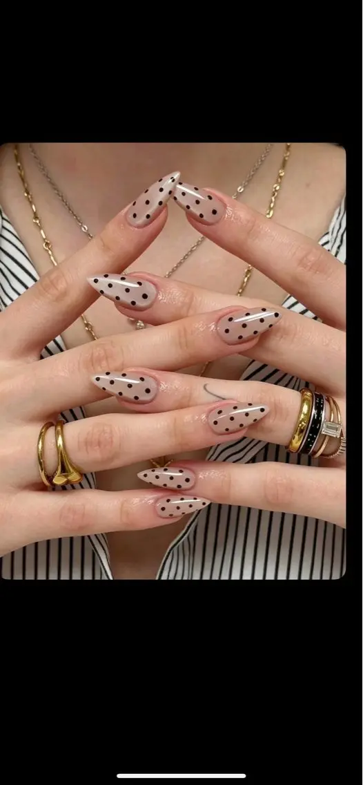 ネイル ハンドネイル NiJi Nailsのネイルデザイン