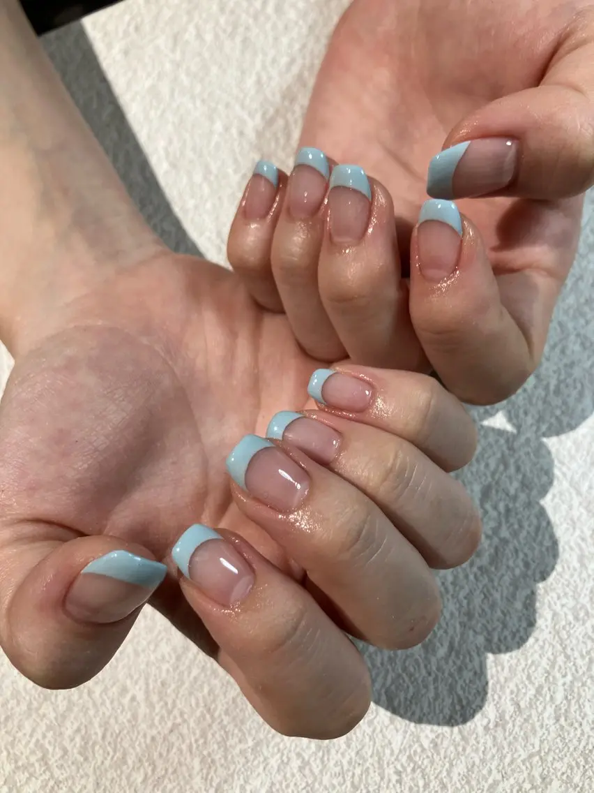 ネイル フレンチネイル たまプラーザ ANZUのネイルデザイン