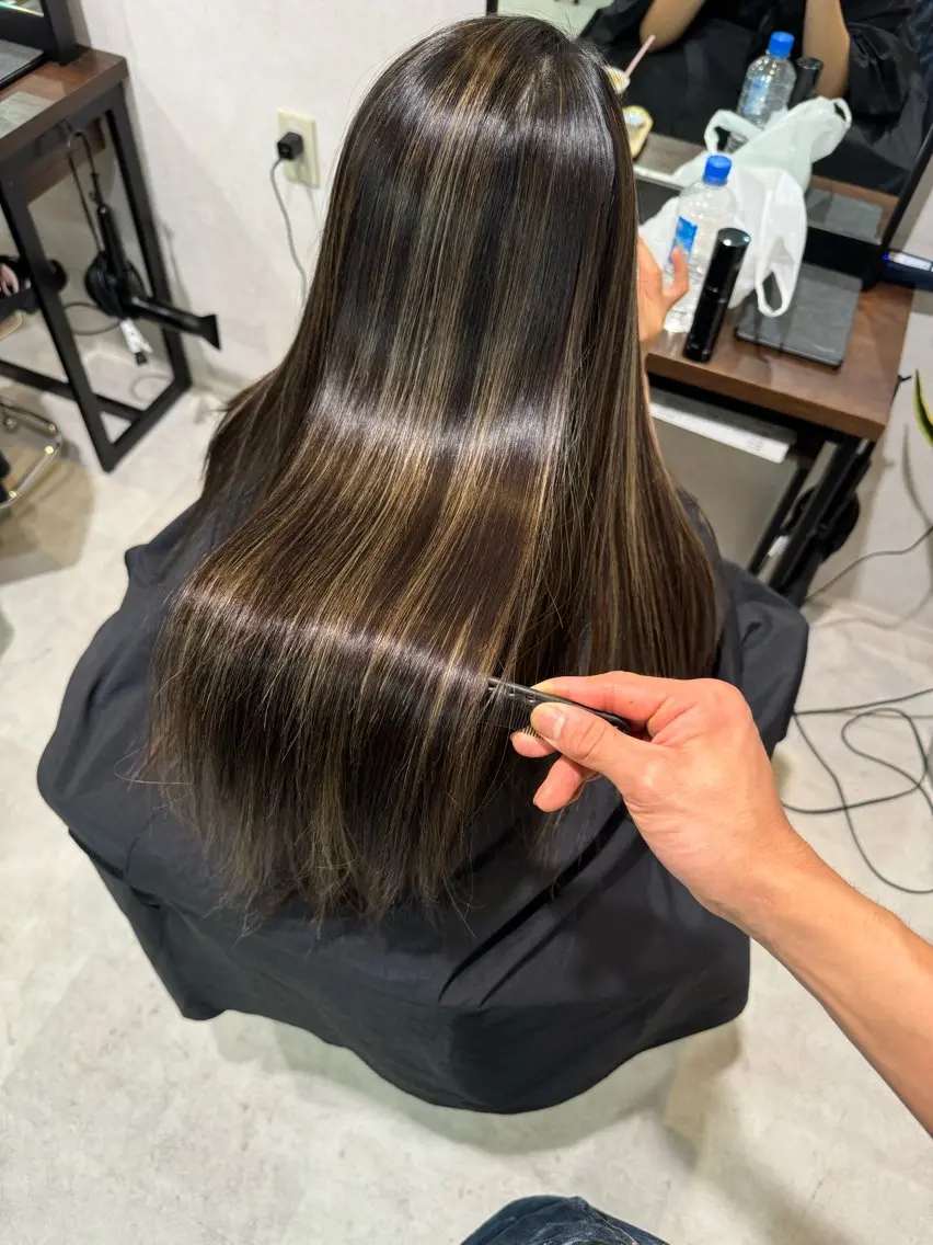 ロング 縮毛矯正 トリートメント Merly Osakaのヘアスタイル