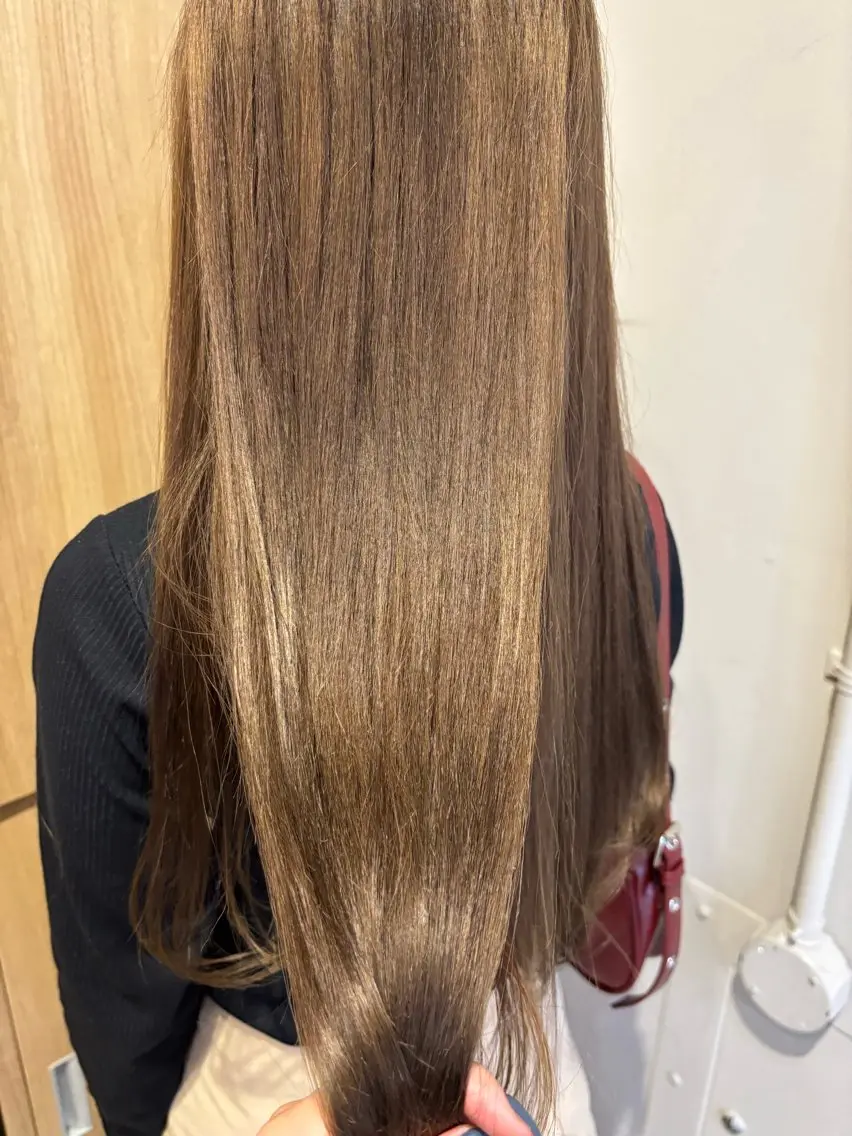 カラー オリーブ🎶アッシュ グレージュちひろ🧸のヘアスタイル