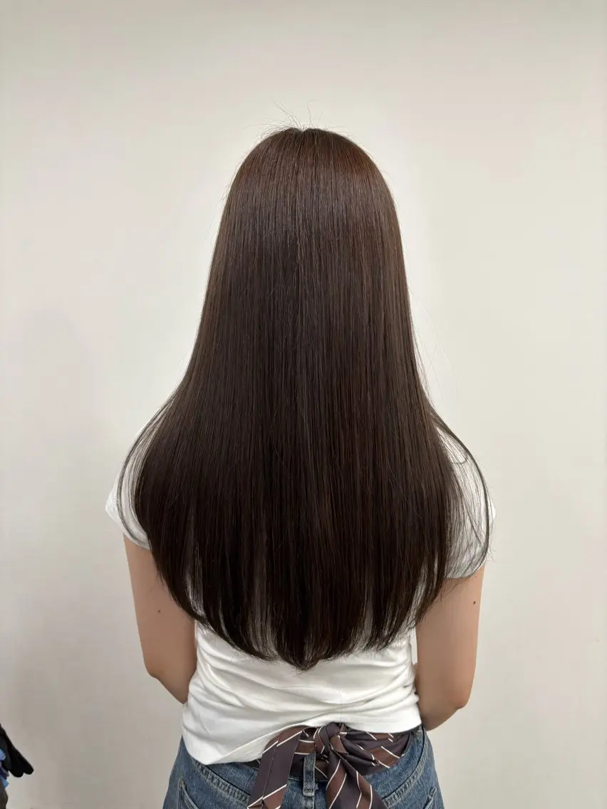 ロング ☘️艶カラー✨ トリートメント/栞南のヘアスタイル