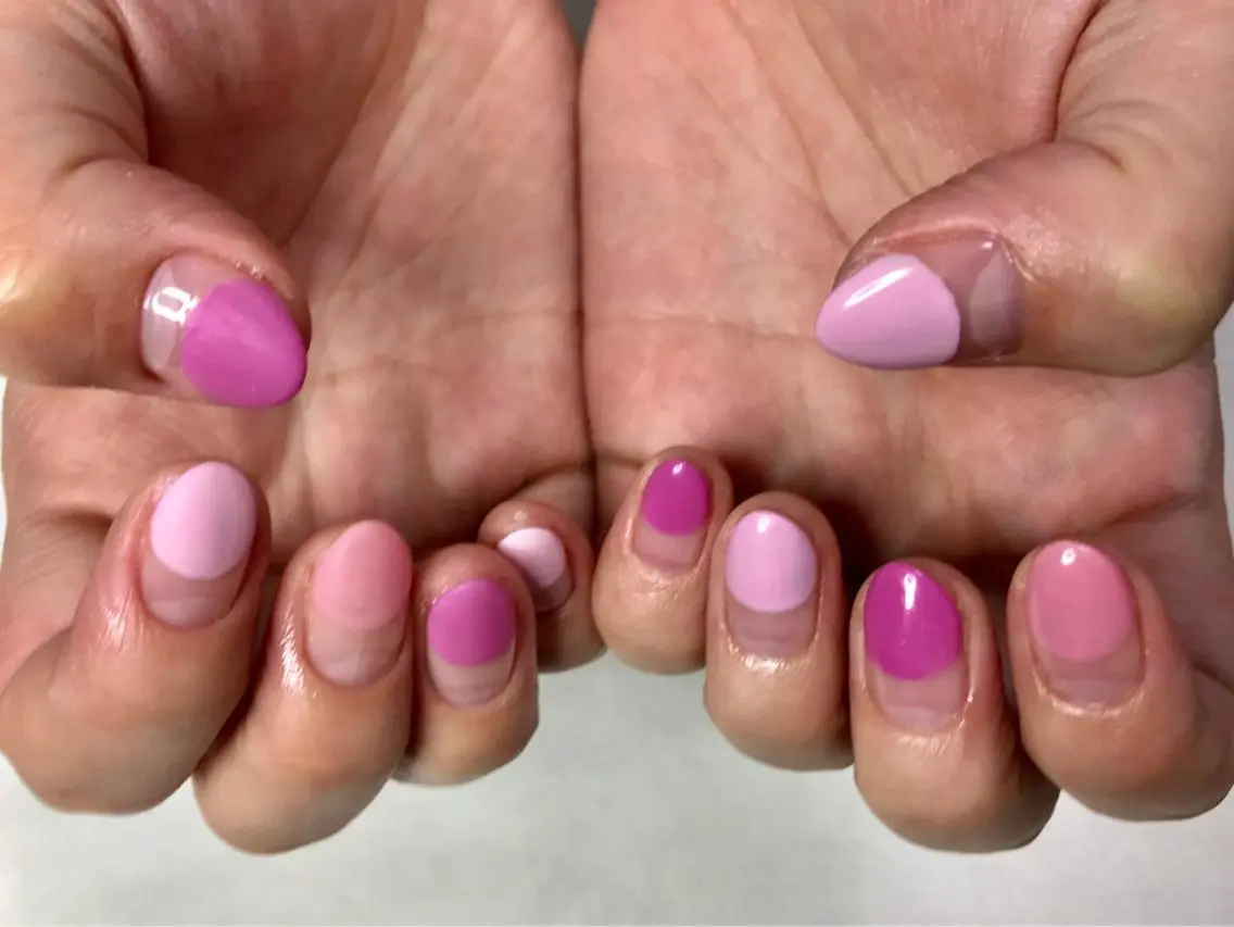 ロング パーマ ヘアアレンジ ネイル マツエク・マツパ マットネイル Sunny side nailのネイルデザイン