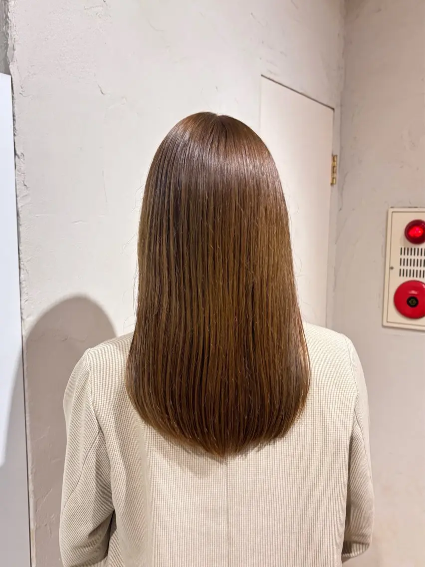 カラー ベージュカラー 透明感カラー オリーブベージュ オリーブカラー ヘアカラー トリートメント 𝐲𝐮𝐮 /艶髪 /透明感カラー🌱のヘアスタイル