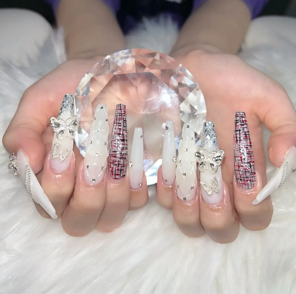 ネイル アートネイル オーロラネイル チークネイル 長さ出し フットネイル ハンドネイル Chan nailsのネイルデザイン