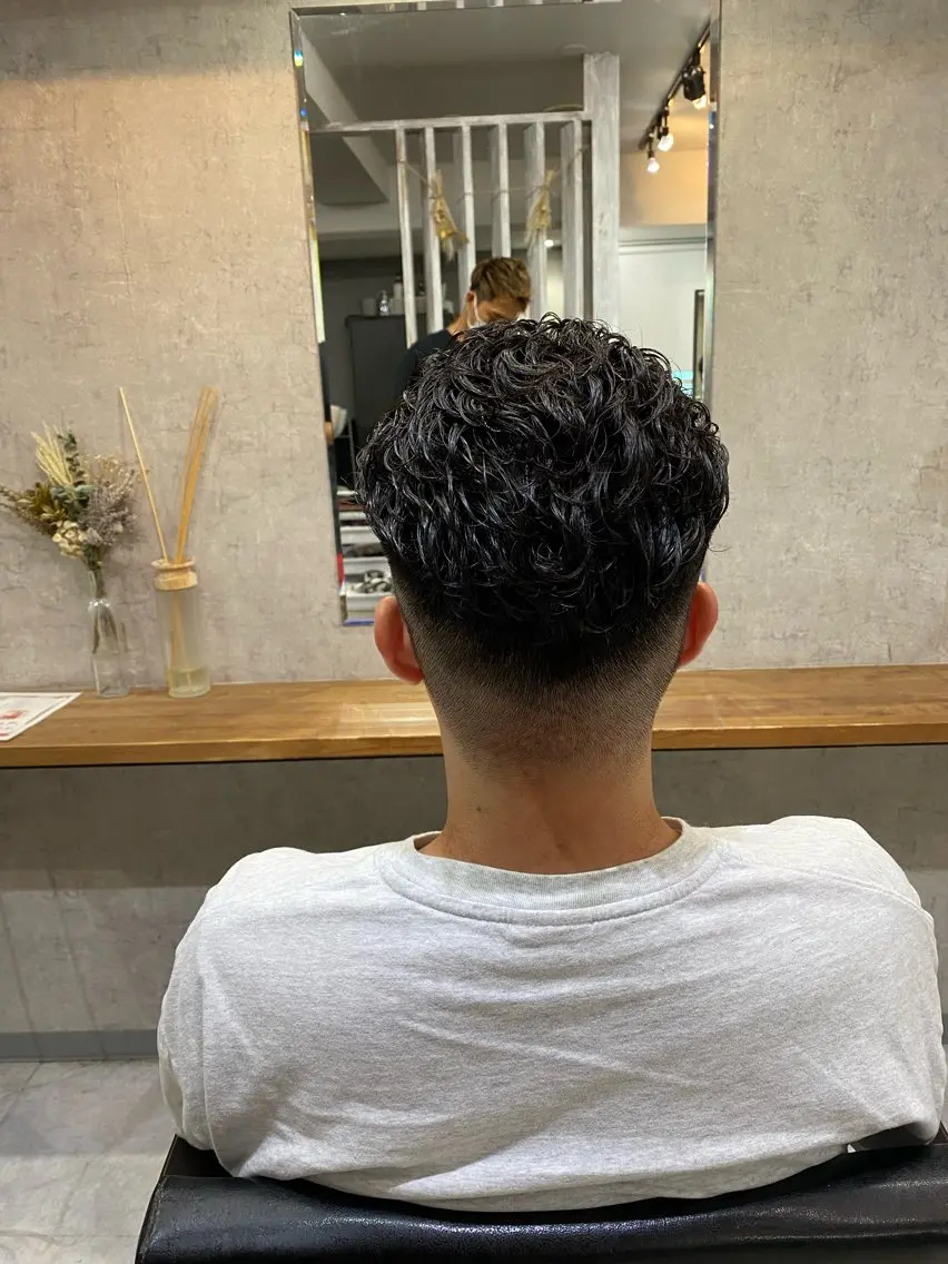 ショート パーマ メンズ フェードカット 七三 カット パーマ 🐉『メンズ美容師』 吉田龍星🐉のヘアスタイル