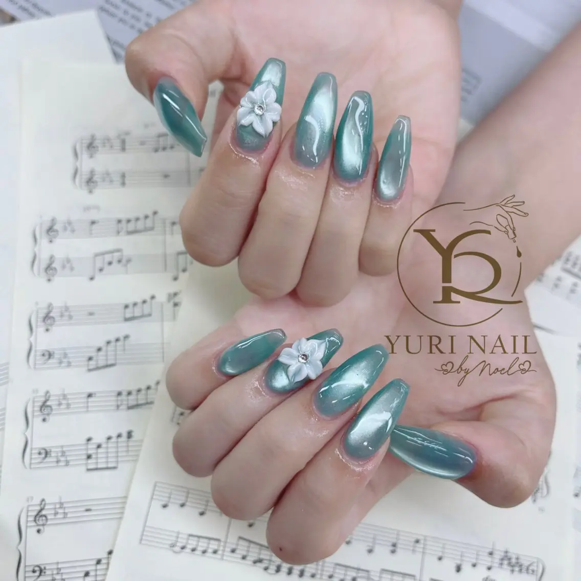 ネイル チークネイル フットネイル フレンチネイル グラデーション キラキラネイル ハンドネイル フットネイル ハンドケア YURI Nail Funabashiのネイルデザイン