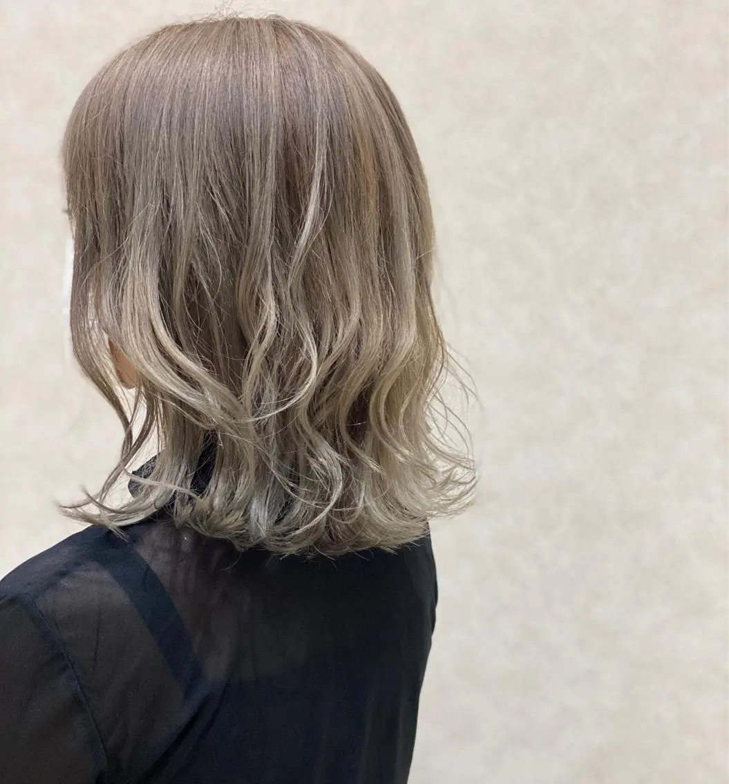 ミディアム カラー カット ヘアカラー トリートメント 内藤 裕真  k-twoのヘアスタイル