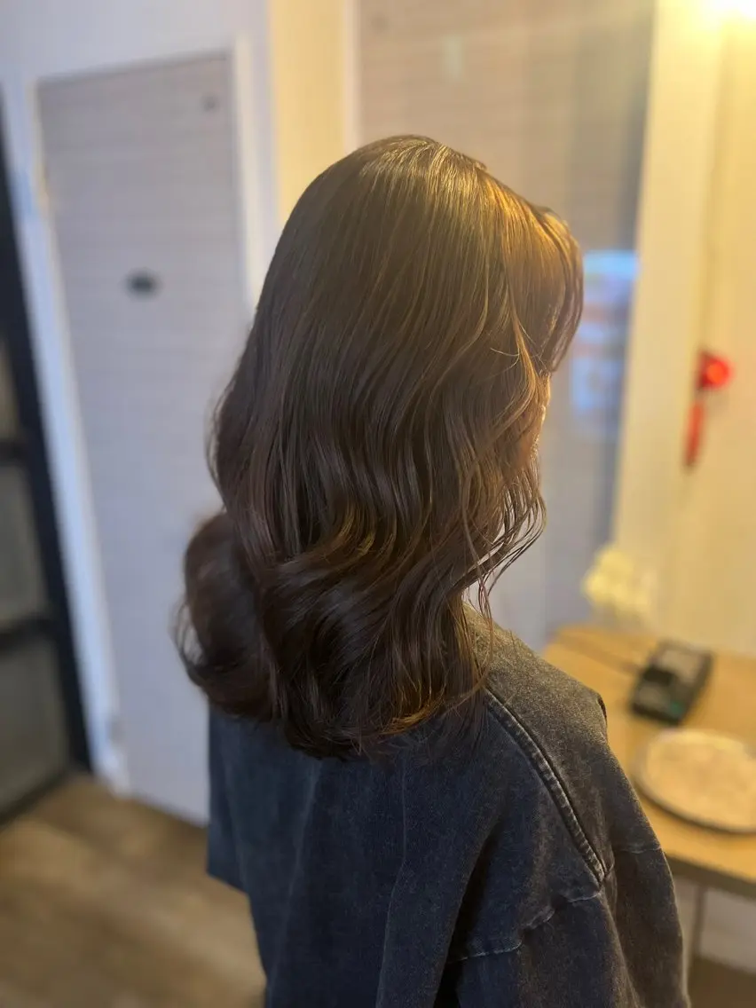 ミディアム カラー ブリーチ ブラウンカラー 透明感カラー ヘアカラー Liere Muuのヘアスタイル