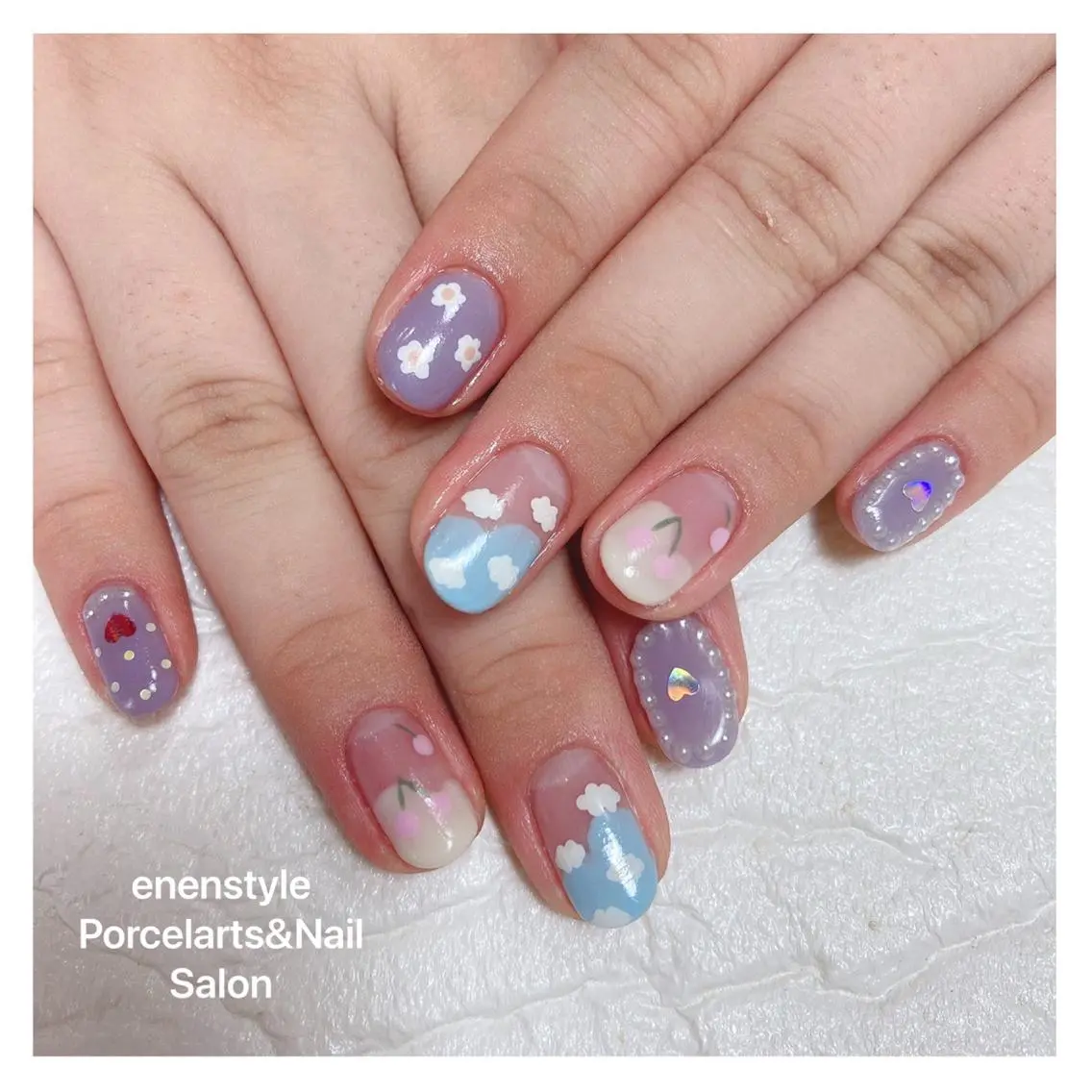 ミディアム ネイル ハンドネイル 🐾enen style 🐾のネイルデザイン