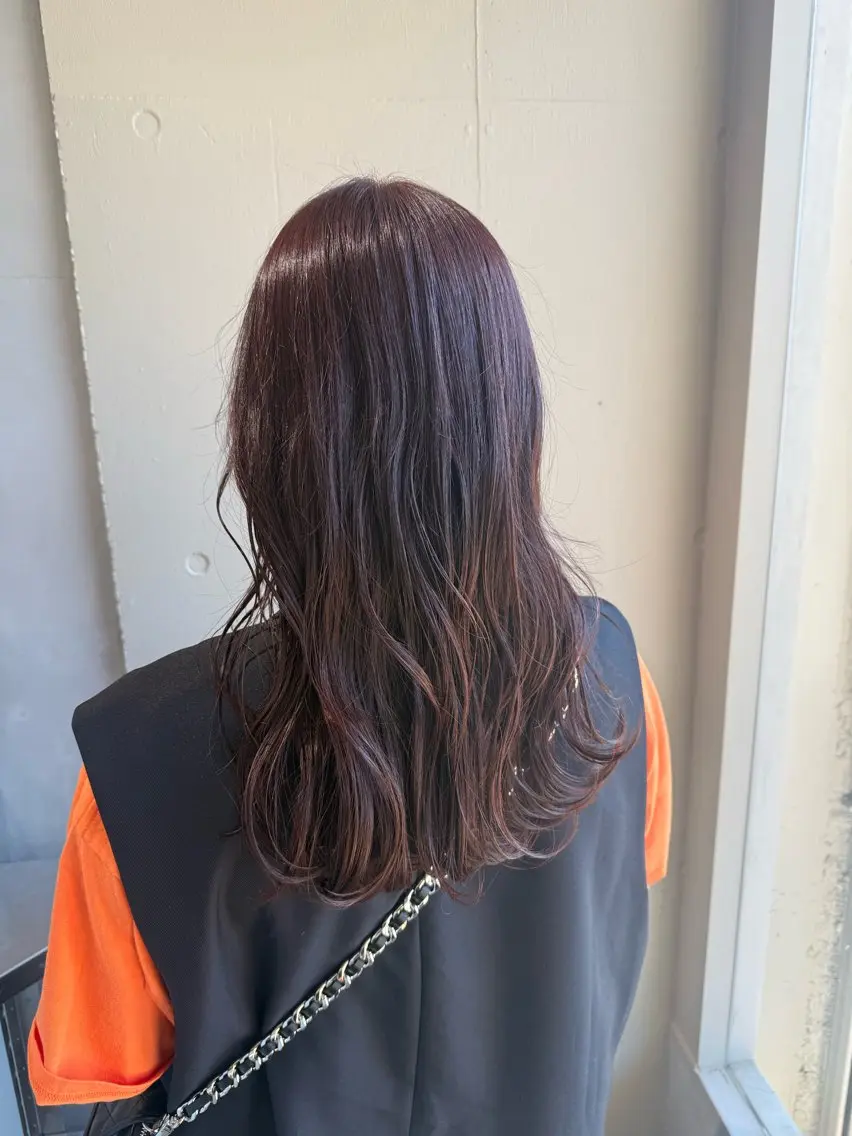 ロング ピンクラベンダー ヘアカラー トリートメント ヘッドスパ 安藤 里奈のヘアスタイル