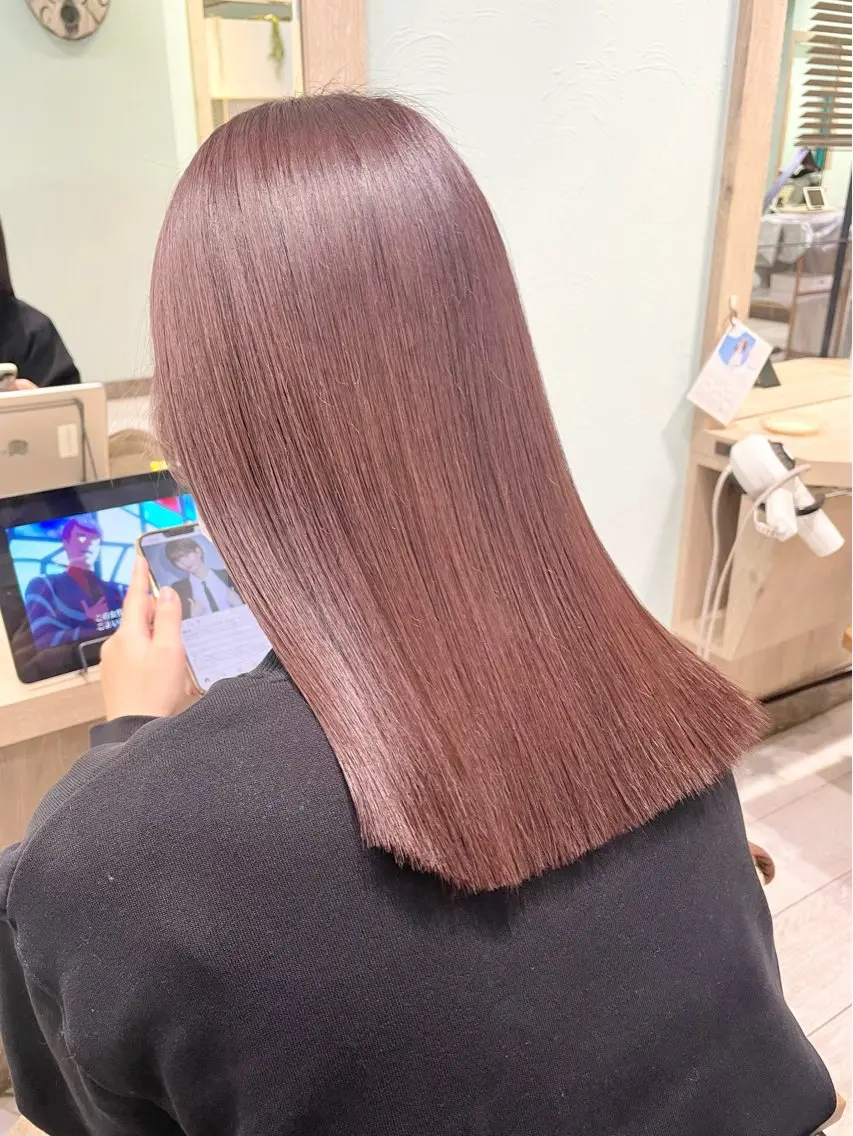 ミディアム 髪質改善 カット ヘアカラー トリートメント 佐藤 魁人のヘアスタイル