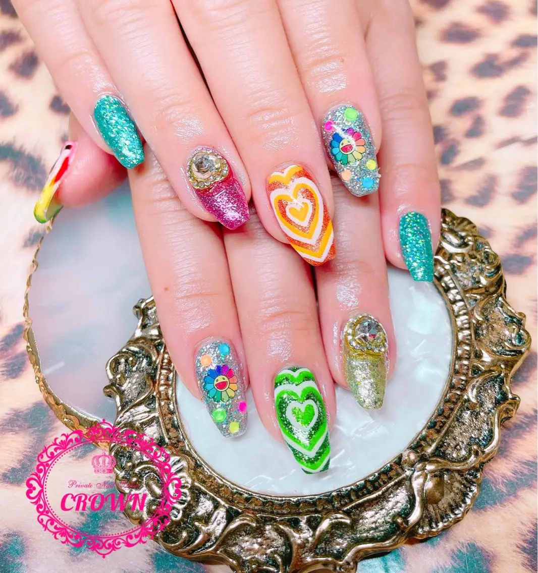 ネイル CROWN プライベートサロンのネイルデザイン