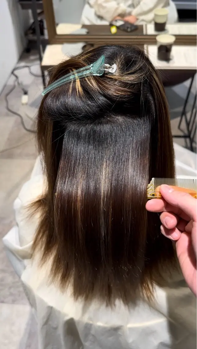ミディアム ハイライト 縮毛矯正 縮毛矯正専門店 unlabel近藤のヘアスタイル
