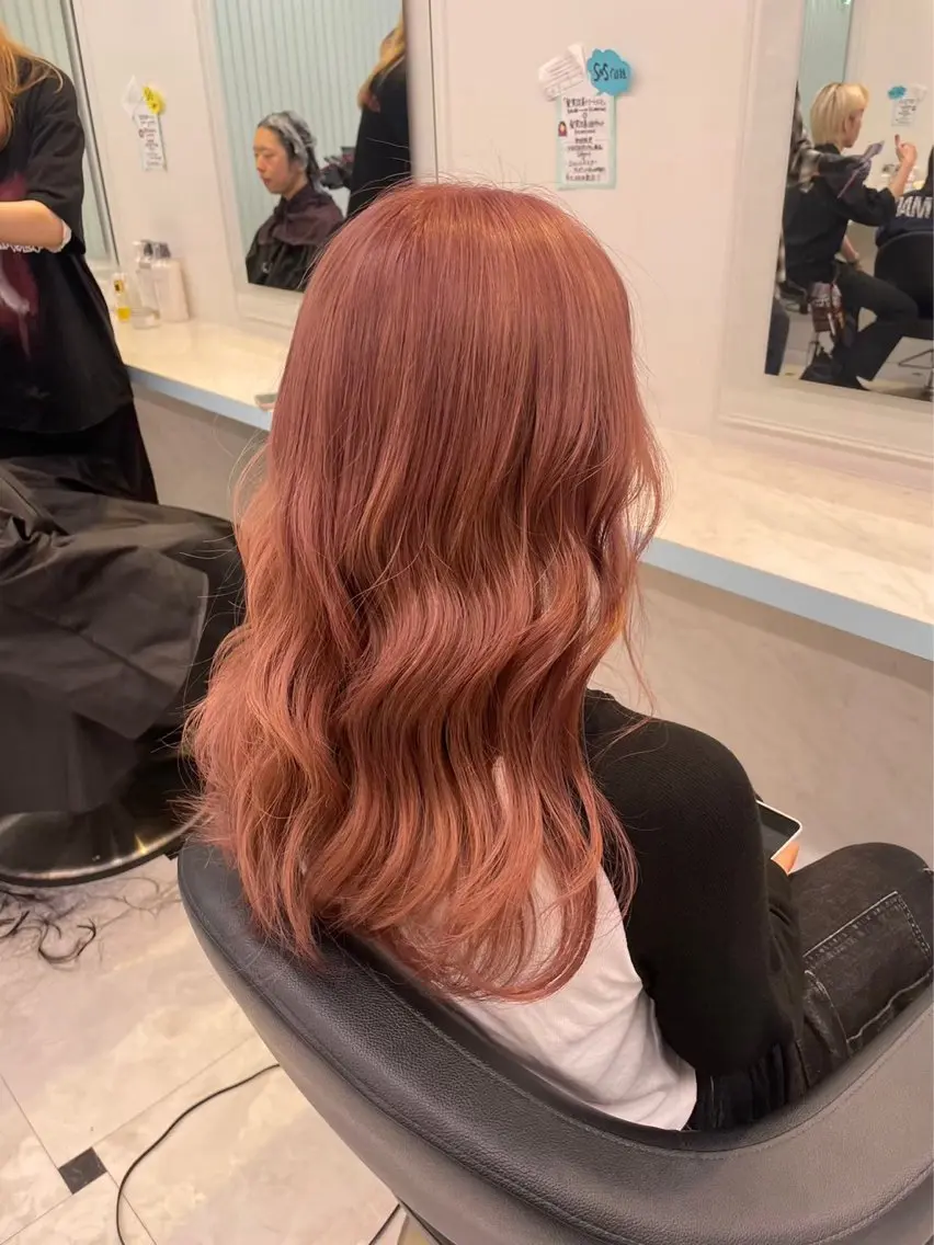 ロング カラー ヘアアレンジ 🎀 yuuka🎀のヘアスタイル