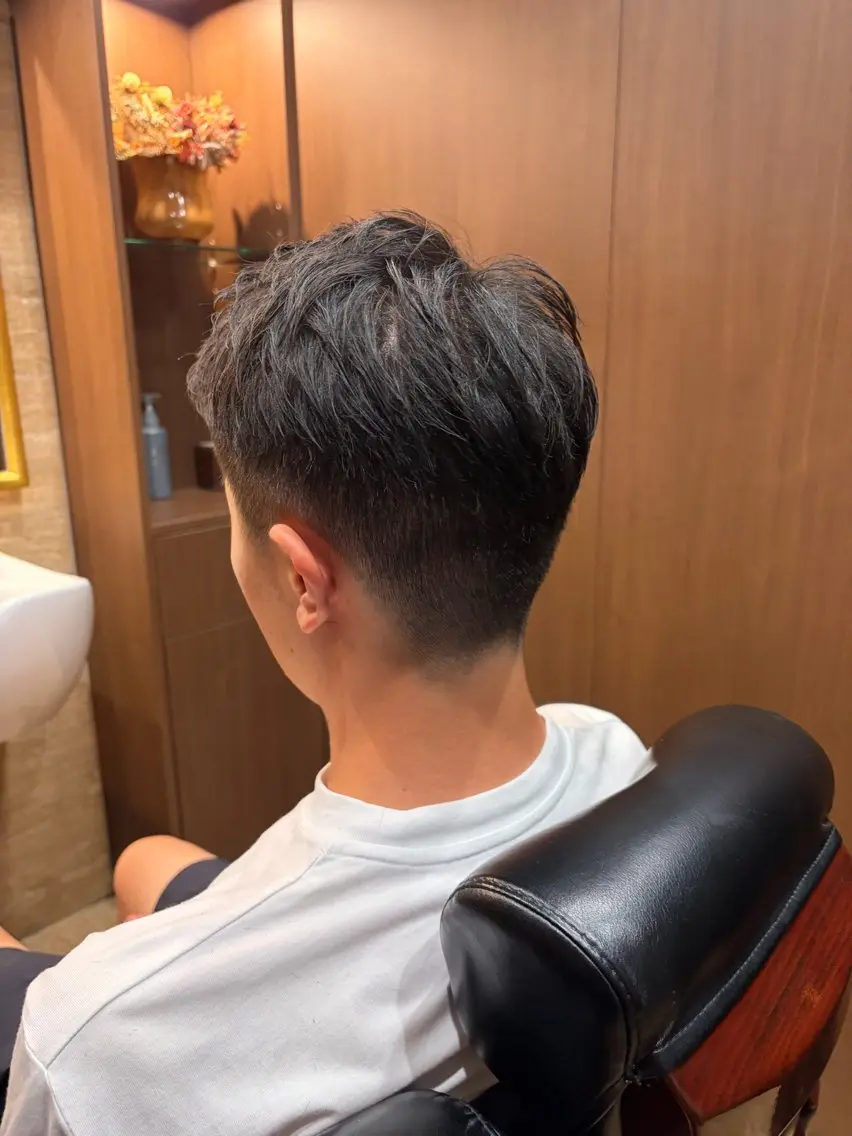 ショート メンズ 東 大稀のヘアスタイル