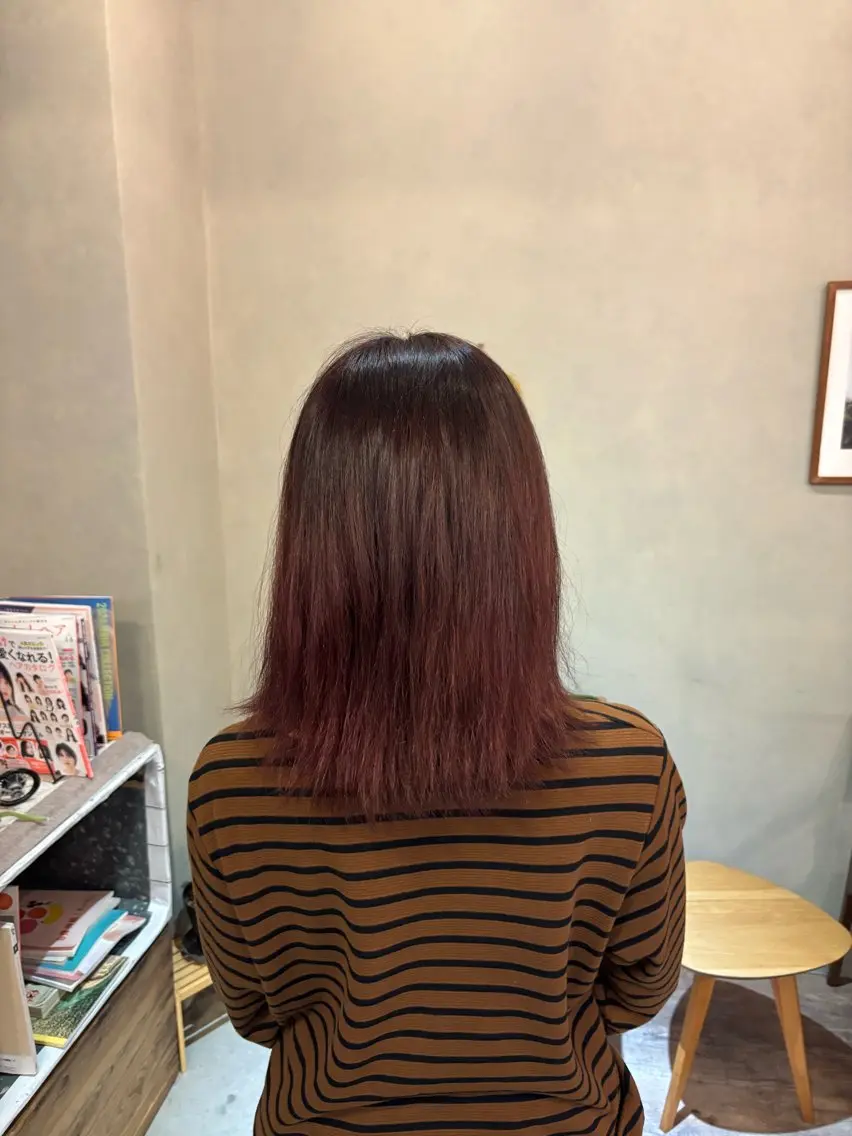 ミディアム カラー Hair ruup 平良那生のヘアスタイル